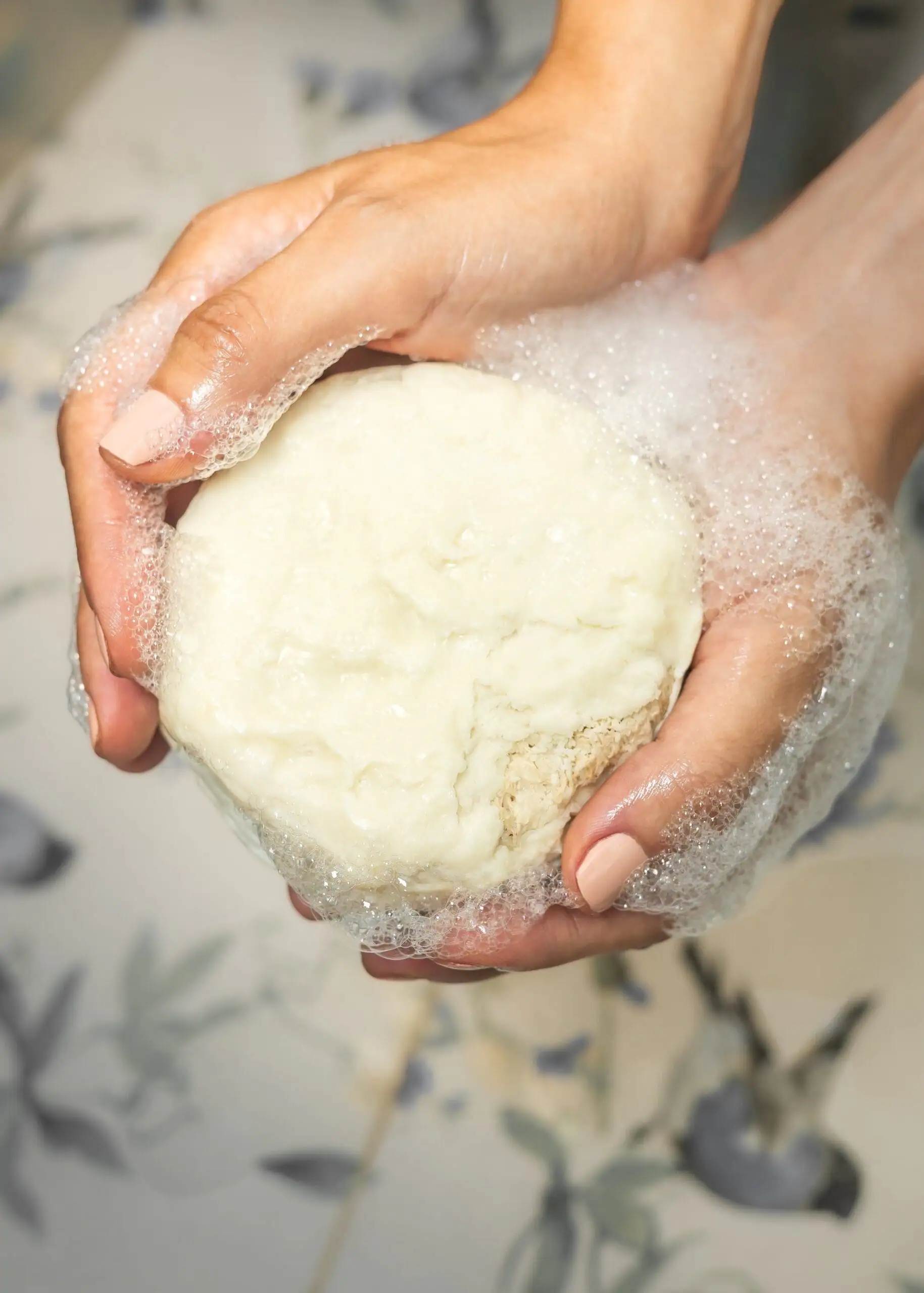 Cherry Loofah Baladi Soap 300g - Image 3